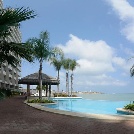 דירות סלינאס Lindo Departamento Al Pie De Playa Edificio Torre Oceanica מראה חיצוני תמונה