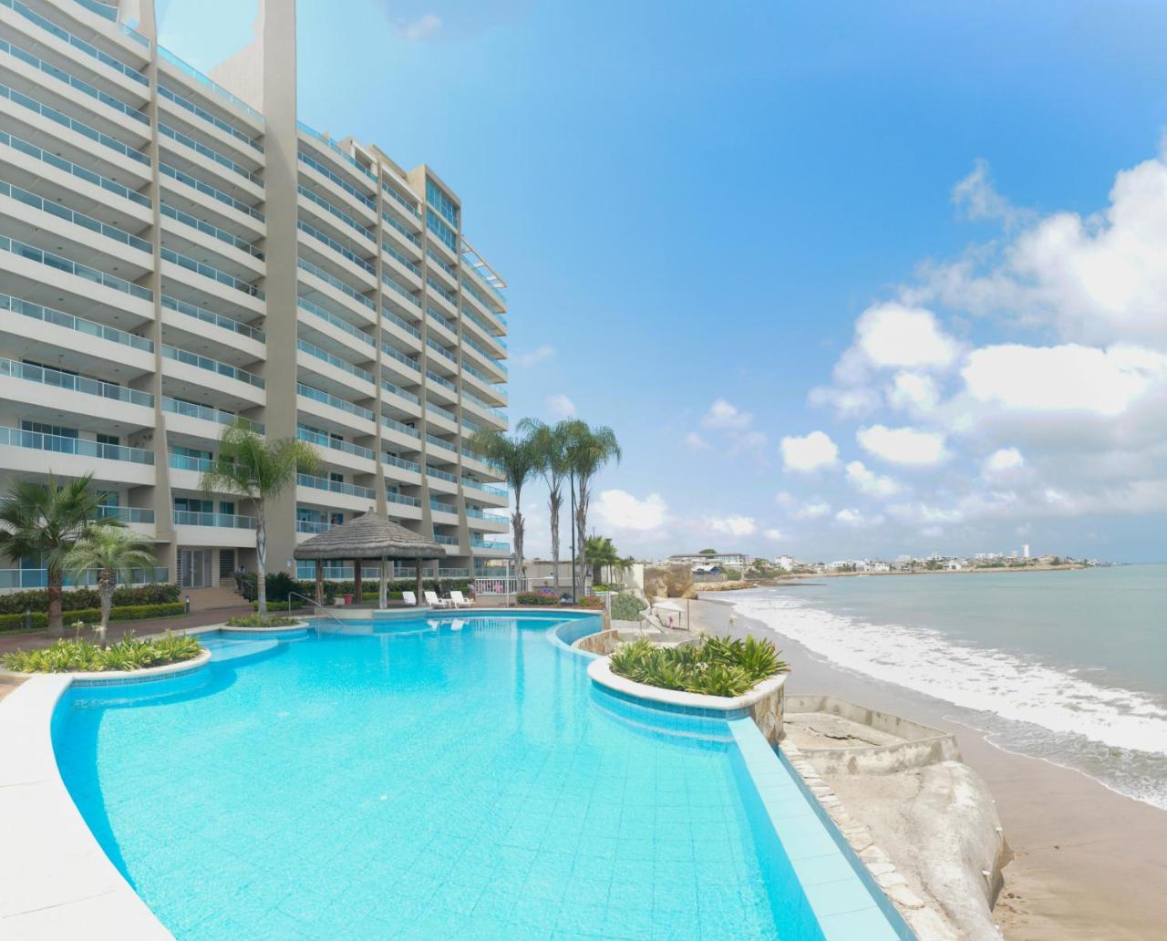 דירות סלינאס Lindo Departamento Al Pie De Playa Edificio Torre Oceanica מראה חיצוני תמונה